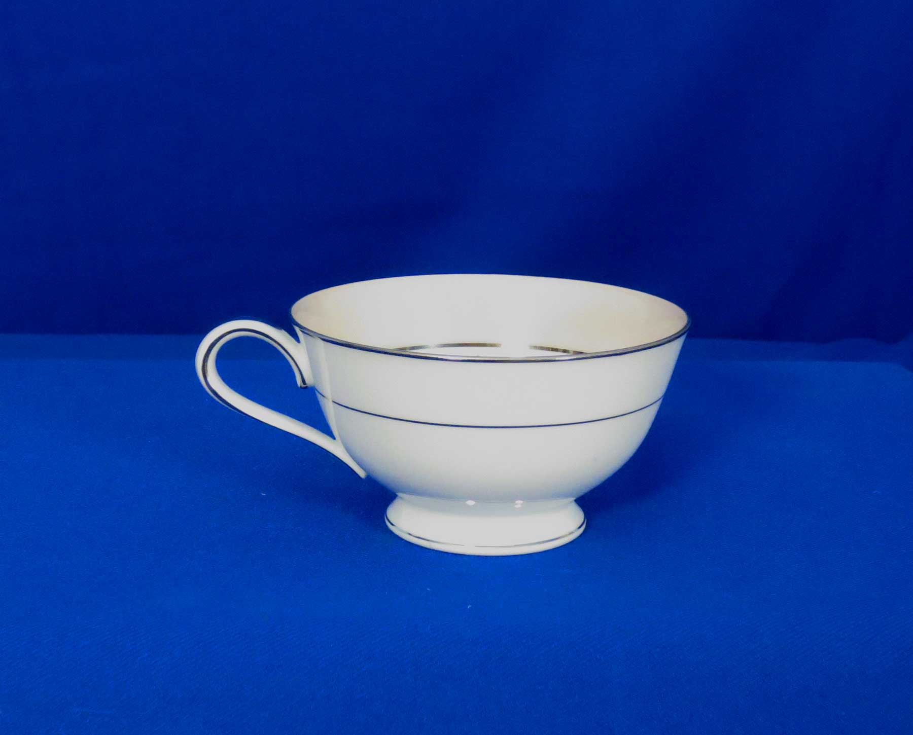 Noritake 5560 Noritake 5560